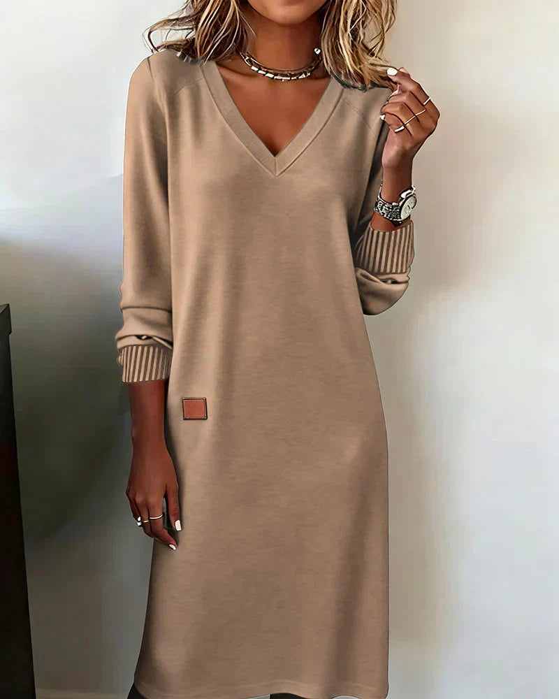 Lucey | Vestido midi cómodo con escote en V